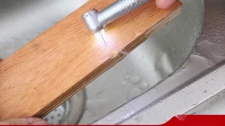 Pièce à main LED E